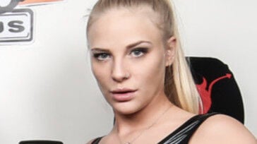 Lara Cumkitten