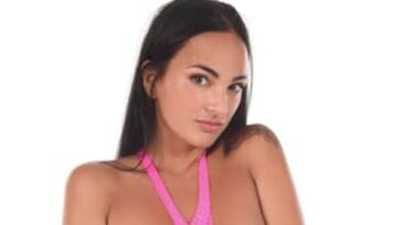 Claudia Bavel