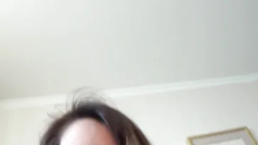 Sie können sich nicht vorstellen, wie diese Hausfrau diesen köstlichen Arsch masturbiert
