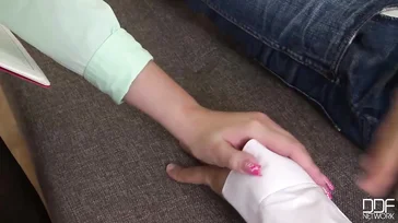 A psicóloga dá ao seu paciente um tratamento infalível