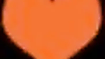 Die dicke Nachbarin ist nett und liebt es, Mittzwanziger zu ficken