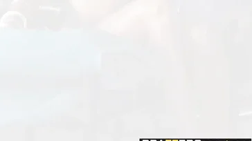 Keiran Lee is infatuated with Helly Mae Hellfire's tits