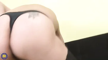 Mirar muchachos, mirar que cachonda que está hoy mamá