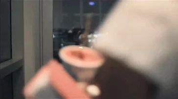 Madison Ivy hat ihren Chef eingeladen und verbringt ihre Nächte allein und gelangweilt.