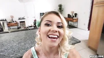 Que sorte a minha que minhas vizinhas são tão safadas.