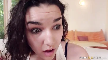 Como sou grata pelo novo namorado da minha filha, como ele me fode...