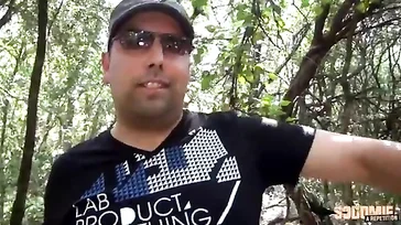 Wie schön es ist, meine Frau im Wald ficken zu lassen