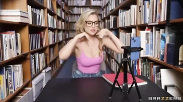 Ich werde jeden Tag in diese Bibliothek kommen, sie ist die Beste!