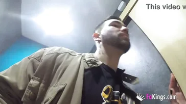 Mi novia va al centro comercial y se pone cachonda