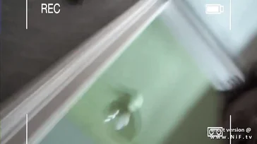 Reife Französin ist verrückt nach ihrer Eroberung, ein kleines Küken für sie