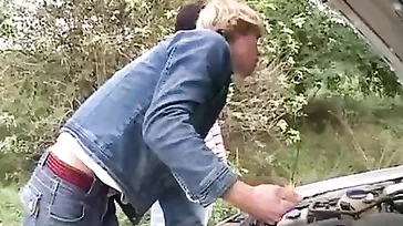 Oma ergattert den Preis ihres Lebens, obwohl ihr Auto eine Panne hat