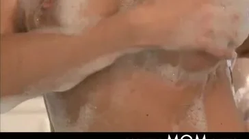Eu me importo com meu marido, se ele quer sexo eu dou o melhor para ele