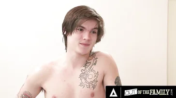 Dieser junge Mann muss Muschis essen, du flippst aus