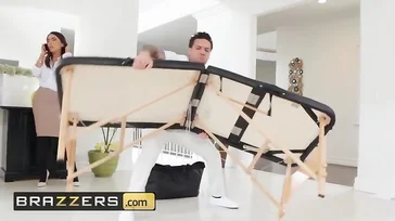 Ein guter Schwanz, diese MILF gibt sich nicht mit weniger zufrieden