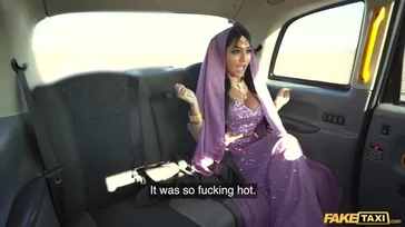 In Indien verlangen Taxifahrer von Frauen so viel