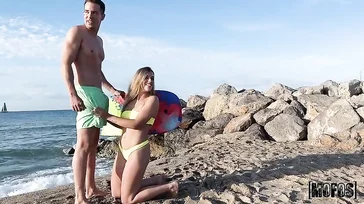 Sulle spiagge di Alicante te lo infilerò dentro forte davanti a te