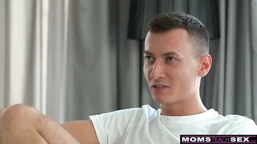 Der Freund meiner Schwester hat es so groß, jetzt werde ich alles aufessen