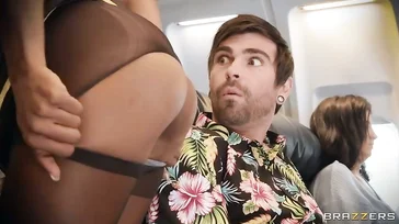 Es scheint, dass diese Fluggesellschaft auch Sex in der Luft erlaubt.