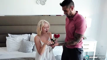 Er schenkt seiner neuen Freundin rote Rosen, um dafür zu sorgen, dass sie noch mehr Sex haben.