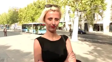 L'actrice espagnole Letizia Hilton (connue sous le nom d'Anaïs auprès du ministre) baise Jordi ENP