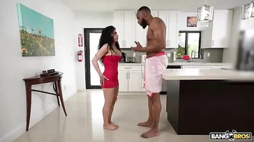 My sister's boyfriend shows me his cock: my god, how big it is