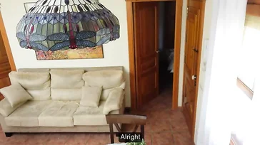 Spanische Hausfrau will unbedingt den Klempner ficken