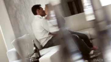 Sie wollten unbedingt allein zu Hause sein, um ununterbrochen Sex haben zu können.