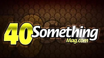 La madre de su novia duchándose con la puerta entreabierta ... qué tetas!