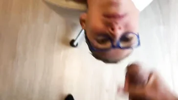 Working remotely from home and ejaculating on your girlfriend's face