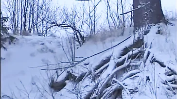 Fin de semana con dos amigos en la nieve: follando sin parar