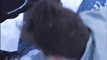 Fin de semana con dos amigos en la nieve: follando sin parar