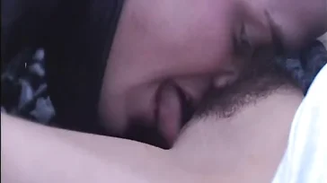 Fin de semana con dos amigos en la nieve: follando sin parar