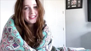 Een geil amateurkoppel geniet van een zondag vol ongeremde seks.