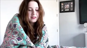 Een geil amateurkoppel geniet van een zondag vol ongeremde seks.