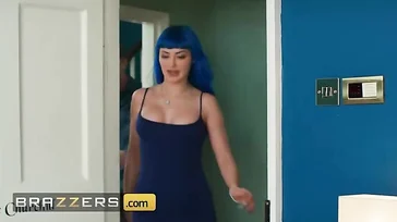 La alemana del pelo azul Jewelz Blu disfrutando del rabazo de Danny D