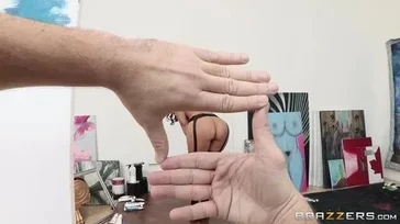 Syren Demer, você está adorando tudo.