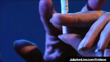 Pornofilmpje van twee geile volwassen vrouwen die elkaars kutjes eten