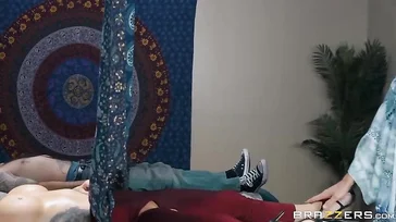 Sexguru Johnny Sins verpasst Karma RX einen tollen Fick