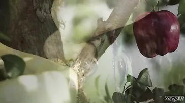 Die Blondine fickt hart im Wald, was für eine Schlampe sie ist ...