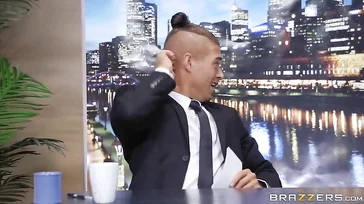 Que espectáculo está dando Kissa Sin en la televisión publica!