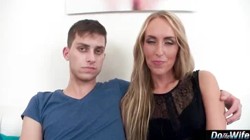 Das hast du davon, dass du deiner Frau das Leben nicht schwer machst, Cuckold!!