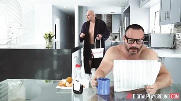 Seine Frau verkleidet sich als Hase, was für ein Geburtstagsgeschenk!