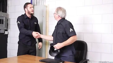 This gifted policeman starts fucking hard in the cell..