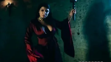 Romi Rain, von ihrem Ehemann Xander Corvus gefickt
