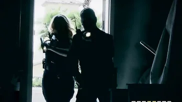 Summer Brielle fodida por dois caras bem dotados.