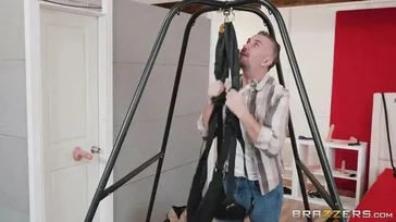 Trying the sex swing with this bricklayer, what a whore he is...