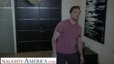 Sexo tremendo em várias posições com a espanhola Bridgette B