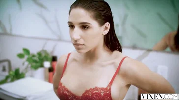 Abella Danger gets into bed with her neighbor, how she will enjoy it..