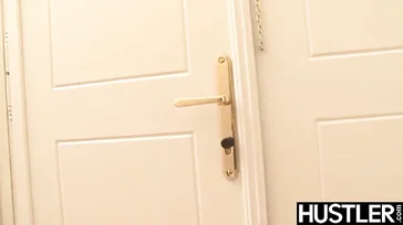 Vaya fiesta y orgía que se montan con los negros, tremendo!