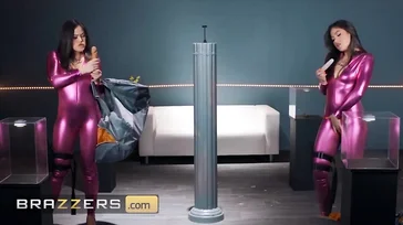 What a crazy girl Kendra Spade, fucking with the security guard..